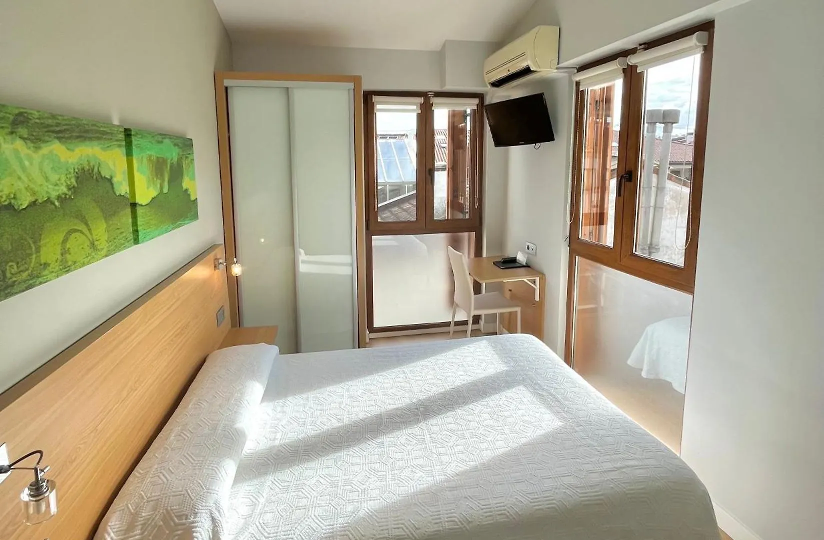 Hotel Olatu Zarautz 0*,  Spain